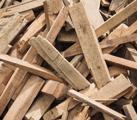 A1 Altholz entsorgen - Sicher Holzabfälle entsorgen